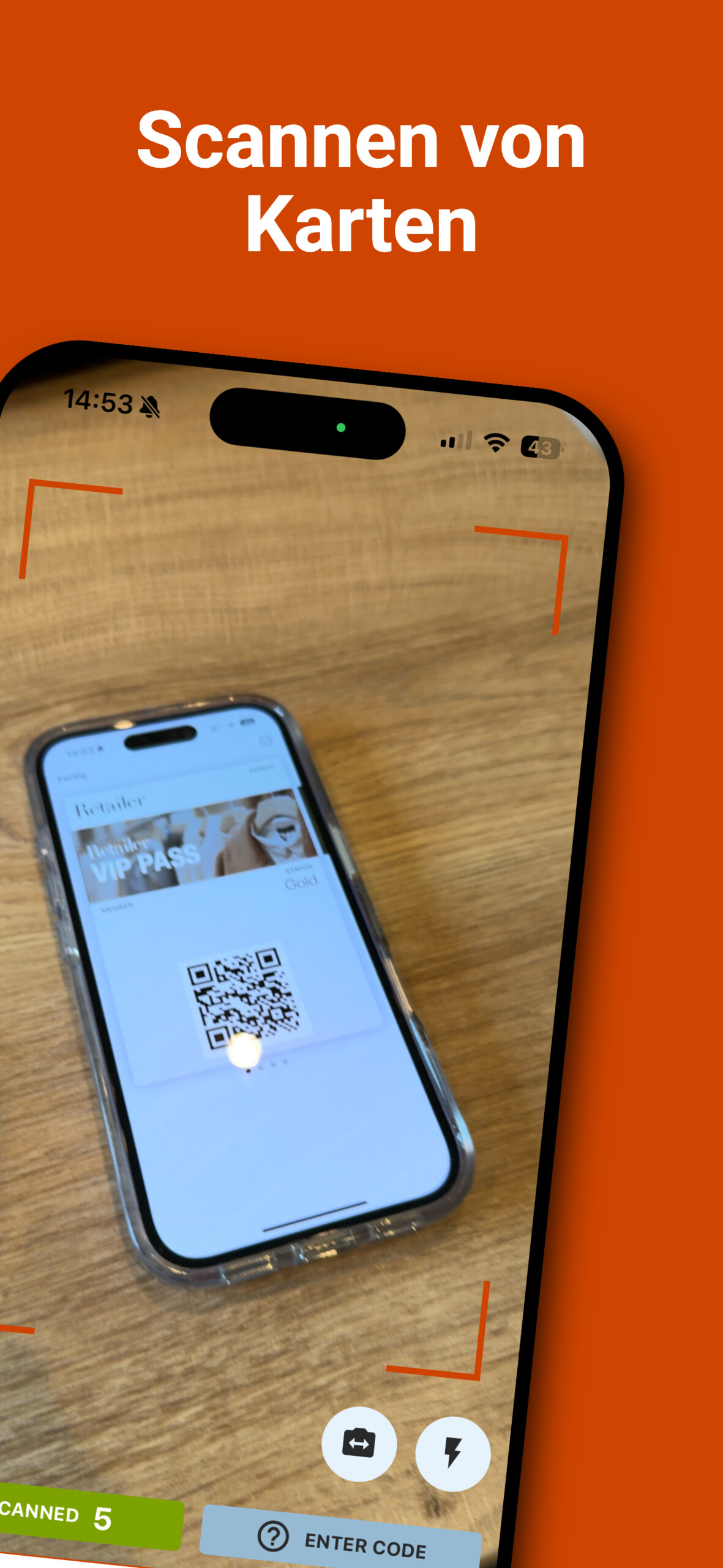 Karte wird mit der Kamera des iPhones in der Smart Scan App gescannt